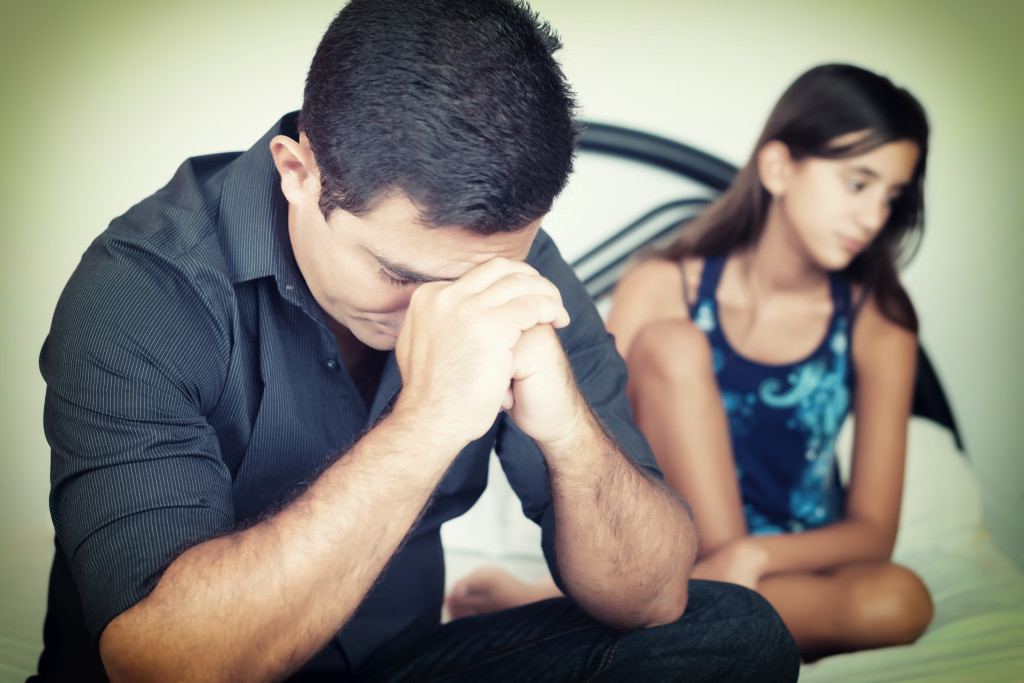 7 Ways To Help Your Teenager Through Divorce